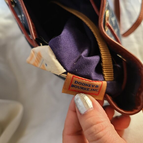 Atlanta Braves Kendall Crossbody Dooney and Bourke Bag MLB Purse Baseball - Picture 3 of 9